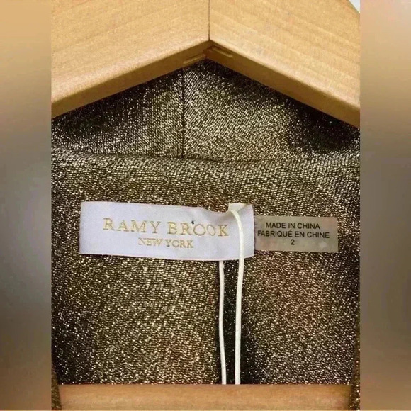 Ramy Brook Women's Jacket "Dahlia"
NWT
metallic 2 - Picture 5 of 15